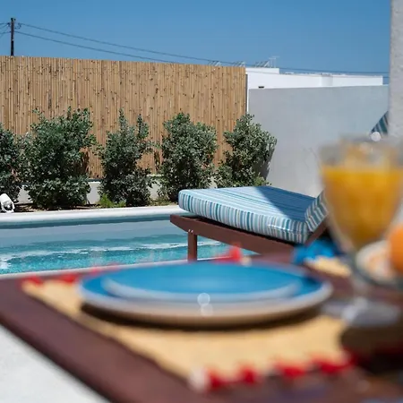 Villa Naxos Blue Dream With Pool Ajía Ána
